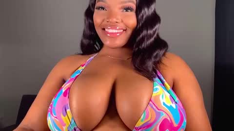 Snapshot of maybabi chatting on December 23, 3:12 pm MayBabi online show from December 23, 3:12 pm