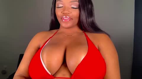 Snapshot of maybabi chatting on January 4, 2:04 pm MayBabi online show from January 4, 2:04 pm