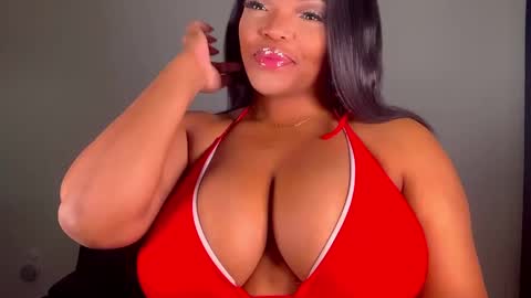 Snapshot of maybabi chatting on January 10, 11:11 am MayBabi online show from January 10, 11:11 am