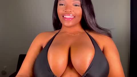 Snapshot of maybabi chatting on January 14, 3:04 pm MayBabi online show from January 14, 3:04 pm