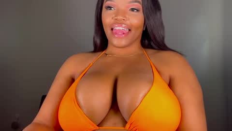 Snapshot of maybabi chatting on January 31, 2:49 pm MayBabi online show from January 31, 2:49 pm