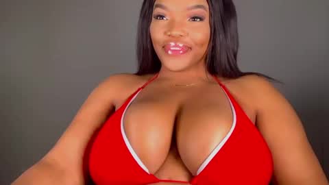 Snapshot of maybabi chatting on February 2, 12:13 pm MayBabi online show from February 2, 12:13 pm