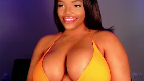 Snapshot of maybabi chatting on February 24, 2:15 pm MayBabi online show from February 24, 2:15 pm