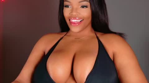 Snapshot of maybabi chatting on March 4, 11:19 am MayBabi online show from March 4, 11:19 am