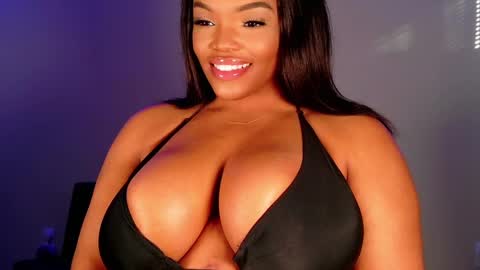 Snapshot of maybabi chatting on March 12, 1:40 pm MayBabi online show from March 12, 1:40 pm