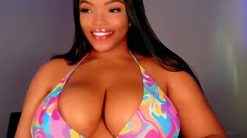 Snapshot of maybabi chatting on September 26, 3:38 pm MayBabi online show from September 26, 3:38 pm