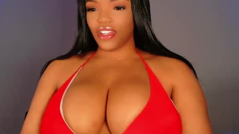 Snapshot of maybabi chatting on September 29, 11:37 am MayBabi online show from September 29, 11:37 am