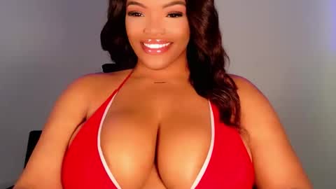 Snapshot of maybabi chatting on November 15, 1:40 pm MayBabi online show from November 15, 1:40 pm