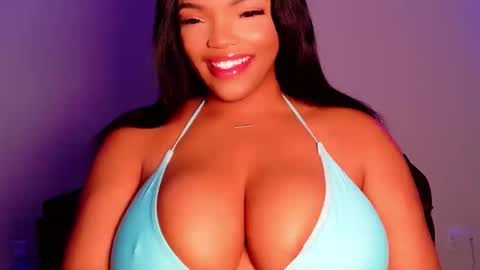 MayBabi online show from April 5, 10:45 am