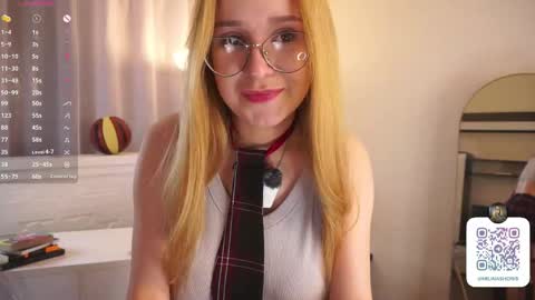 Milina online show from April 19, 5:56 pm