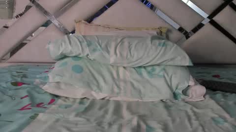 Maybelline69 online show from March 29, 8:31 pm