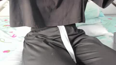 Maybelline69 online show from April 6, 7:59 pm