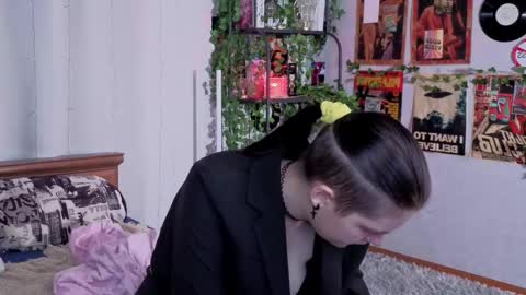 Lalli online show from January 15, 8:23 pm