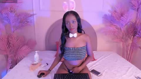 Snapshot of mayevanss chatting on October 11, 4:01 am mayevanss online show from October 11, 4:01 am