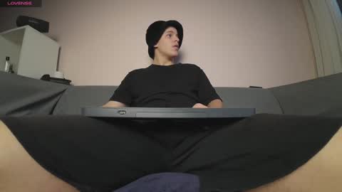 Slava and Alextatto online show from December 9, 6:45 am