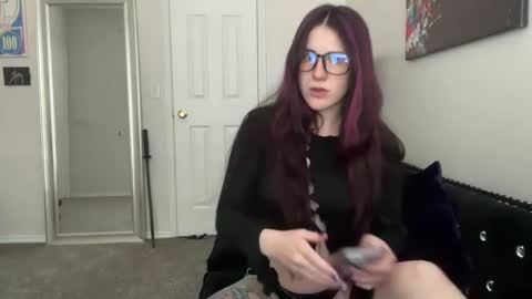 Snapshot of mayhem4ever chatting on March 12, 11:44 pm mayhem online show from March 12, 11:44 pm