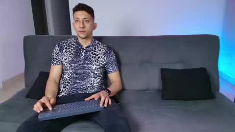 Maykol victoria1624 online show from February 25, 4:03 am