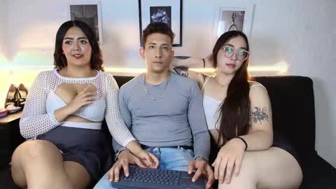 Snapshot of maykol_victoria chatting on June 7, 7:50 pm Maykol victoria1624 online show from June 7, 7:50 pm