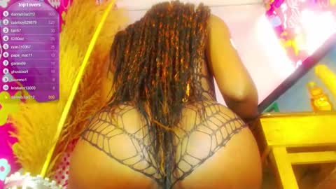 Snapshot of mayo_771804 chatting on December 21, 5:40 pm Karol black18 online show from December 21, 5:40 pm