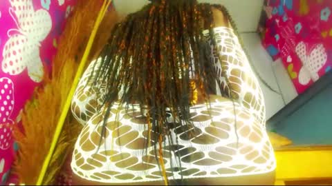 Snapshot of mayo_771804 chatting on January 14, 11:53 am Karol black18 online show from January 14, 11:53 am