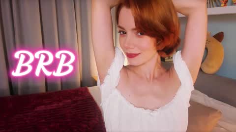 Snapshot of maypeach chatting on December 14, 7:14 am Angie Alex online show from December 14, 7:14 am