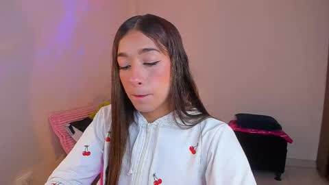 may online show from November 18, 10:25 pm