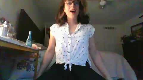 diana doll online show from December 16, 3:00 pm