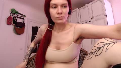 Snapshot of mayrumey chatting on February 24, 1:31 pm mayrumey online show from February 24, 1:31 pm