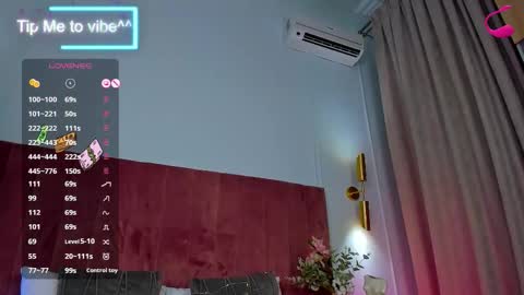 MayaLevi online show from October 1, 7:31 pm