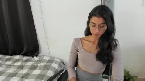 mazikeen_18 online show from March 3, 2:59 pm