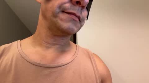 Snapshot of mb_braziliancouple chatting on September 29, 9:41 pm mb_braziliancouple online show from September 29, 9:41 pm