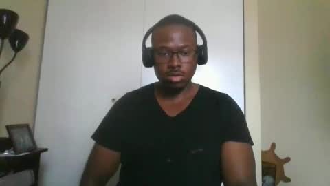 Mark online show from November 20, 8:08 pm