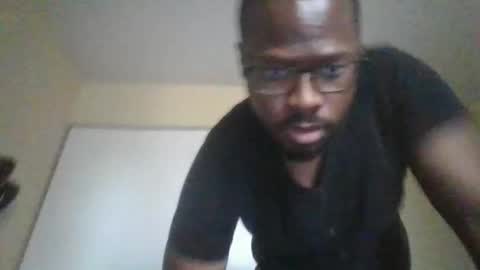 Mark online show from March 31, 7:36 pm