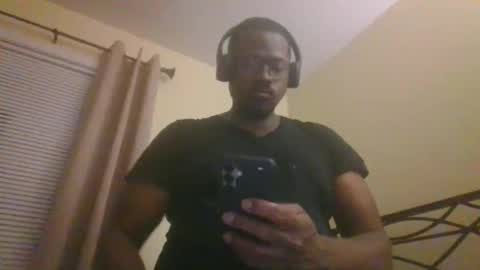 Mark online show from May 22, 3:46 am