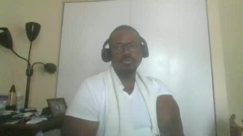 Mark online show from July 5, 8:38 pm
