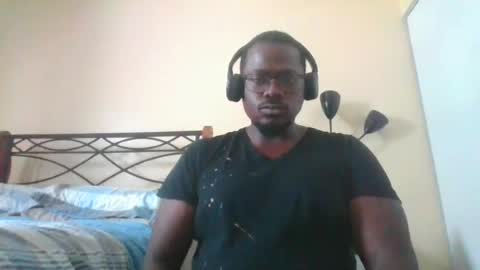 Mark online show from July 22, 9:06 pm