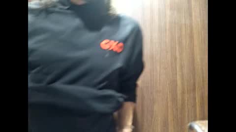 mccock16cm online show from November 8, 11:32 am