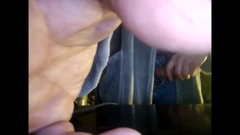 Snapshot of mccock16cm chatting on April 16, 2:23 am mccock16cm online show from April 16, 2:23 am