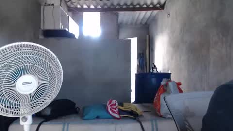 Snapshot of mcgregor_sexhot chatting on December 4, 8:07 pm Mcgregor online show from December 4, 8:07 pm