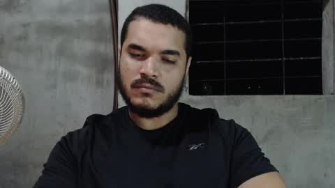 Snapshot of mcgregor_sexhot chatting on December 7, 5:26 am Mcgregor online show from December 7, 5:26 am