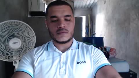 Snapshot of mcgregor_sexhot chatting on December 11, 7:57 pm Mcgregor online show from December 11, 7:57 pm