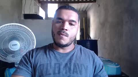 Snapshot of mcgregor_sexhot chatting on December 17, 4:21 pm Mcgregor online show from December 17, 4:21 pm