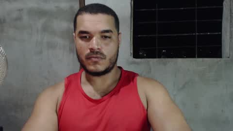 Snapshot of mcgregor_sexhot chatting on December 18, 3:58 am Mcgregor online show from December 18, 3:58 am