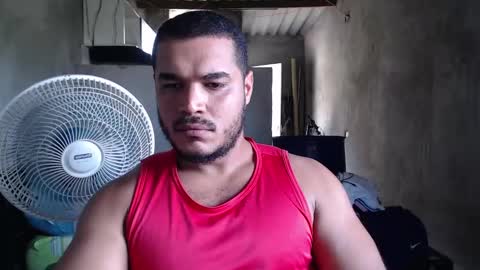 Snapshot of mcgregor_sexhot chatting on December 24, 3:37 pm Mcgregor online show from December 24, 3:37 pm