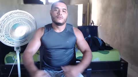 Snapshot of mcgregor_sexhot chatting on January 10, 3:58 pm Mcgregor online show from January 10, 3:58 pm