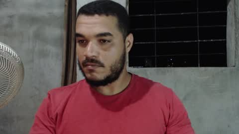 Snapshot of mcgregor_sexhot chatting on February 20, 3:01 am Mcgregor online show from February 20, 3:01 am