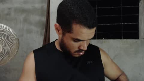 Snapshot of mcgregor_sexhot chatting on February 25, 3:31 am Mcgregor online show from February 25, 3:31 am