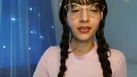 Mckayla online show from March 1, 3:47 pm