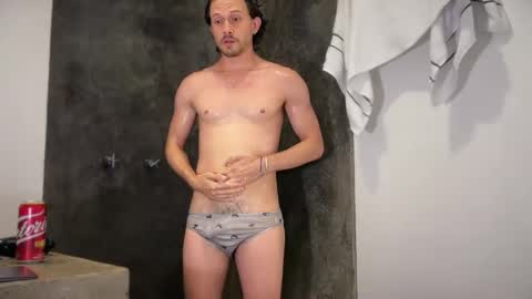 mcklister online show from April 14, 1:33 am