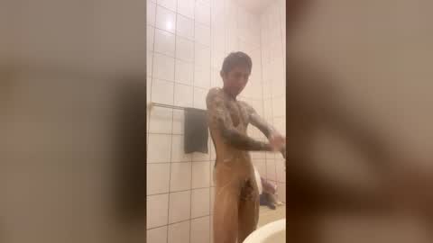 mckujpemqcmn online show from March 27, 11:10 am